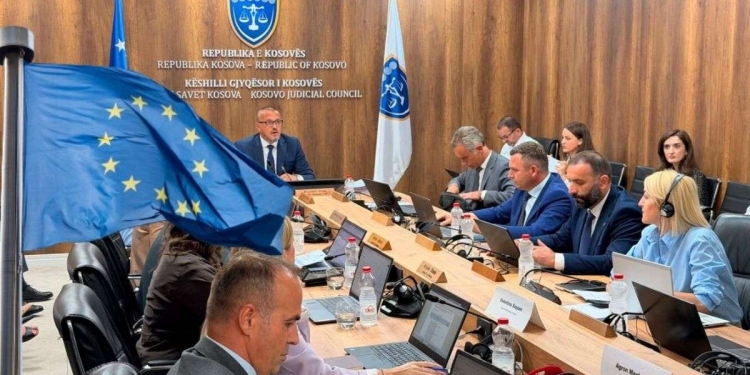 BE-ja reagon pas refuzimit të rikthimit të gjyqtarëve serbë në sistemin gjyqësor