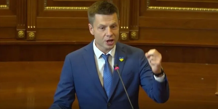 Deputeti ukrainas kundër Zelenskyt: Gabim diplomatik, Ukraina duhet ta njohë Kosovën