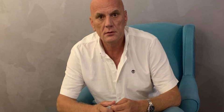 Geci: Vetëvendosje e ka qitë në pazar postin e Kryeparlamentarit që u takon me Kushtetutë, pazarxhitë