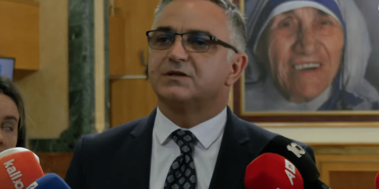 Kurti kërkon kohë shtesë, Besnik Tahiri: A pate morë burrë kohë, 30 ditë
