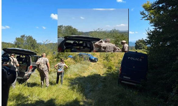 Ekipet e Policisë së Kosovës, EULEX-it dhe IML-së në Jabukë të Zubin Potokut ku dyshohet për varrezë masive