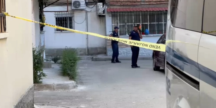 Vrasja e 20-vjeçarit në Korçë: Viktima dhe autori ishin shokë që fëmijë, konflikti i vjetër përfundoi me kallashnikov