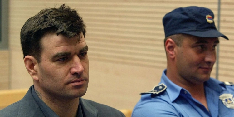 Aktakuza për Prekazin: Milorad Ulemek “Legija” dyshohet se udhëhoqi sulmin ndaj familjes Jashari