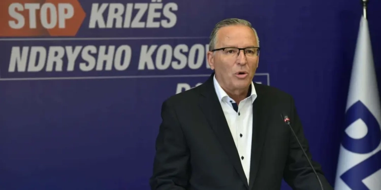 Hamza fton qytetarët në protestën e 1 Tetorit kundër padrejtësisë ndaj ish-krerëve të UÇK-së