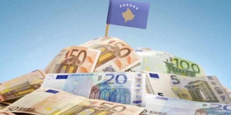 Dërgesat e mërgatës në Kosovë arrijnë në 692 milionë euro për gjashtë muaj