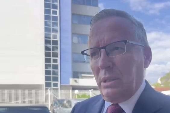 Hamza deklarohet për takimin e së dielës me Kurtin