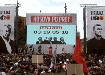 Mbi 8 mijë shqiptarë nga Shqipëria udhëtuan drejt Kosovës për Marshin e Lirisë
