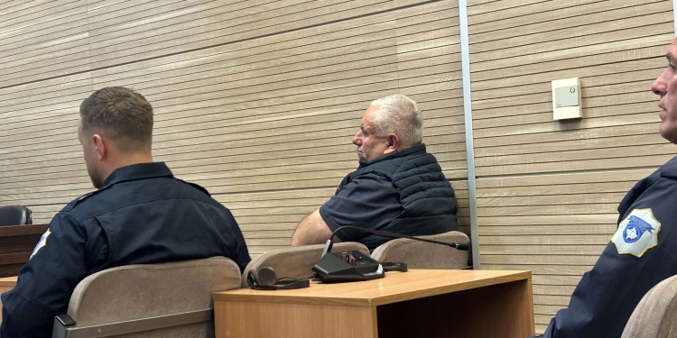 “Burrin ma morën me vra, shqip i folën” – dëshmi në gjykimin e Ramadan Morinës për masakrën e 34 civilëve