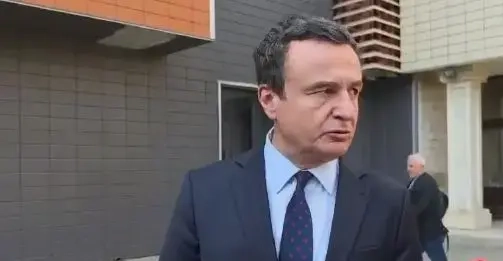 Kurti pas shtyrjes së seancës: Duhet dakordim për nënkryetarët, i kam ftuar në takim PDK-në e LDK-në