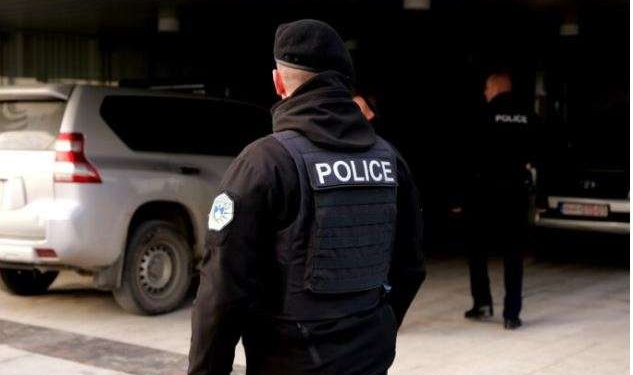 Shantazh për vite me radhë, viktima i dha shumë të konsiderueshme parash -arrestohet i dyshuari në Prishtinë
