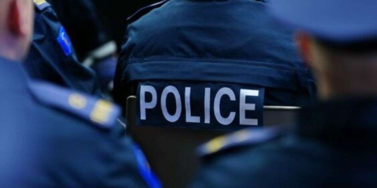 U kapën duke kultivuar narkotikë, arrestohen dy persona në Isniq të Deçanit