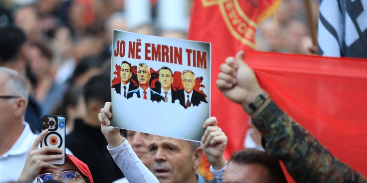 Protestohet në Viti Kundër aktgjykimit të Speciales: Jo në emrin tim