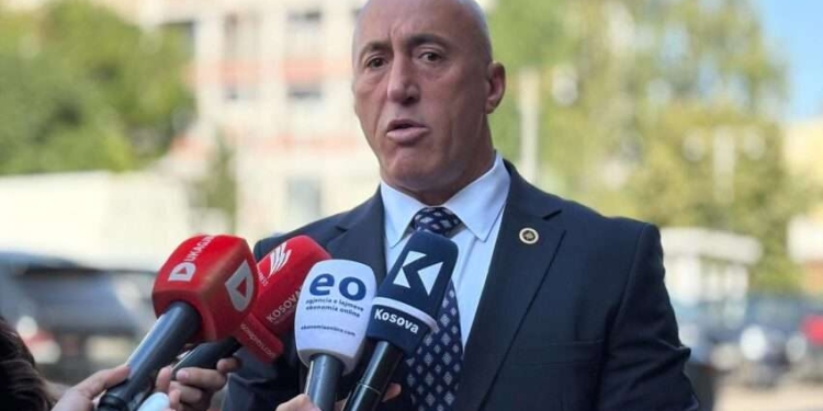 Haradinaj: Vendimi i Hagës është i papranueshëm, Kuvendi duhet t’i bashkohet zërit të qytetarëve