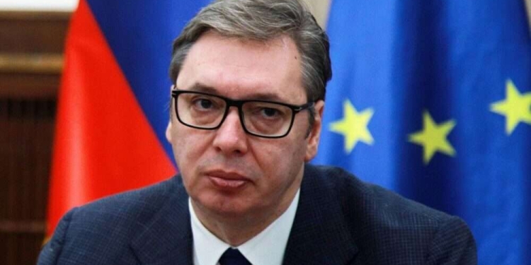 Zyrtari gjerman paralajmëron Serbinë për nderimet ndaj kriminelit Mlladiq