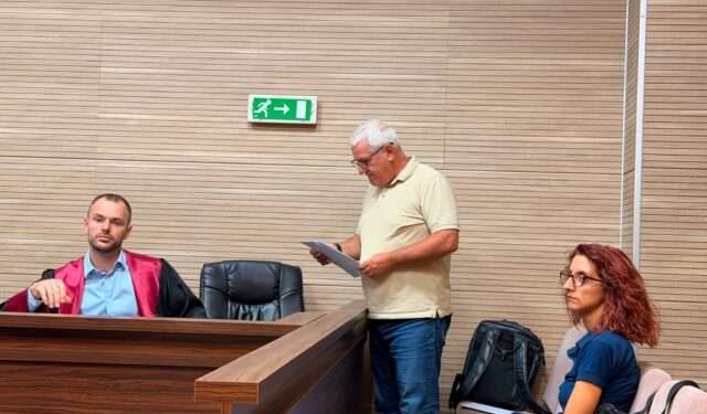 Gjykata shpall fajtor Xhelal Sveçën lidhur me rastin e hedhjes së gazit lotsjellës