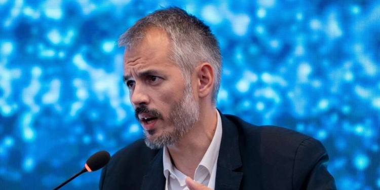 Maliqi ironizon Kurtin për zhvillimet në Kuvend: Ti je material për Oscar