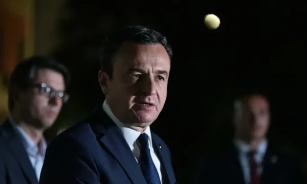 Kurti: Abdixhiku me njoftoi për situatën në LDK, tash na duhet mbledhje e re e Kryesisë për të parë mundësitë si të ecim para