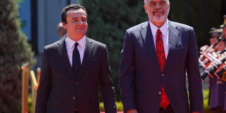 Edi Rama uron Kurtin për mandatin e ri qeverisës, e fton për vizitë në Shqipëri