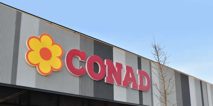 Skandal me sallamin në dyqanet Conad, Autoriteti Kombëtar i Ushqimit del me thirrje për konsumatorët