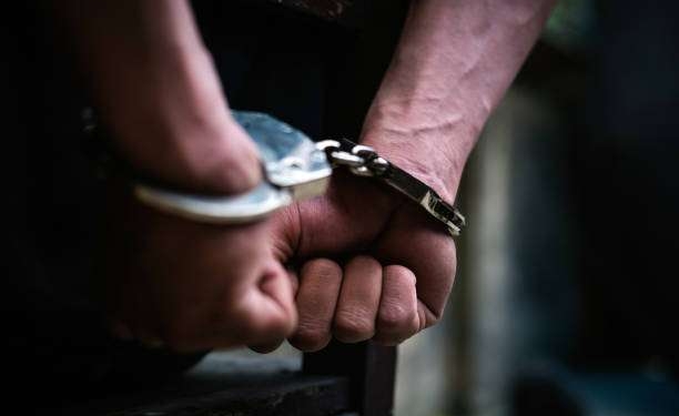 Arrestohen tre persona në Bibaj, u gjendet kokainë e marihuanë