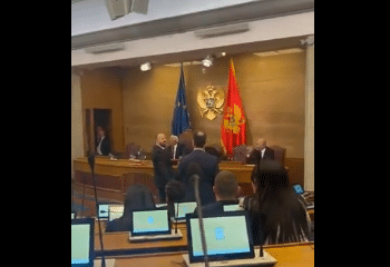 Kaos në Kuvendin e Malit të Zi për shkarkimin e Mandiqit, dështon seanca