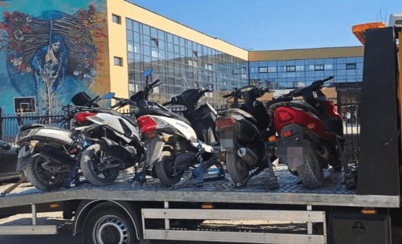 14 motoçikleta dhe 8 trotinetë konfiskohen në rajonin e Ferizajt