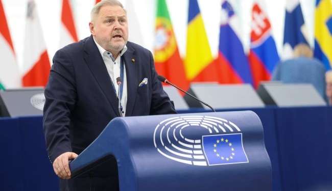 Terras pas takimit me shefin e UNMIK-ut: Zgjedhja e Presidentit, sfida kryesore për Kosovën
