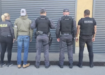 Operacioni ndërkombëtar godet rrjetin ballkanik të drogës, rreth 50 të arrestuar – dyshohet për vrasje, rrëmbime e sulme me granata