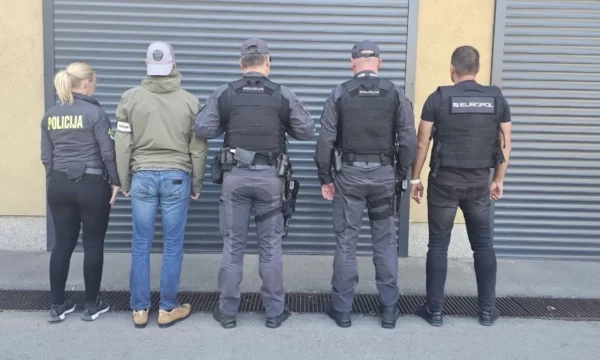 Operacioni ndërkombëtar godet rrjetin ballkanik të drogës, rreth 50 të arrestuar – dyshohet për vrasje, rrëmbime e sulme me granata
