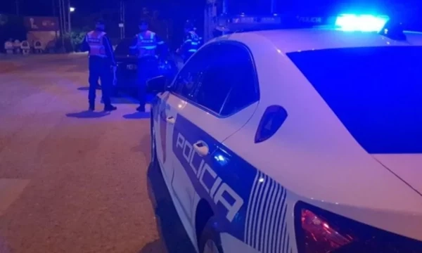 Ngjarje e rëndë në Shqipëri- gjermani sulmon me thikë dy policë në Malësinë e Madhe, pasi dyshohet se i hodhi benzinë një automjeti
