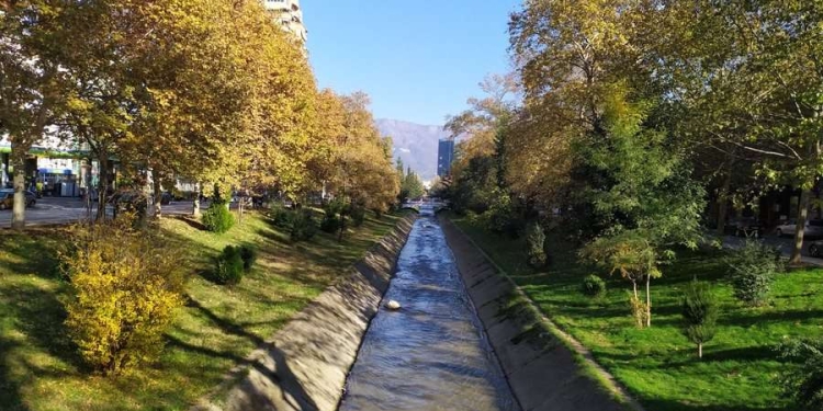 Gjendet një person pa shenja jete në Tiranë