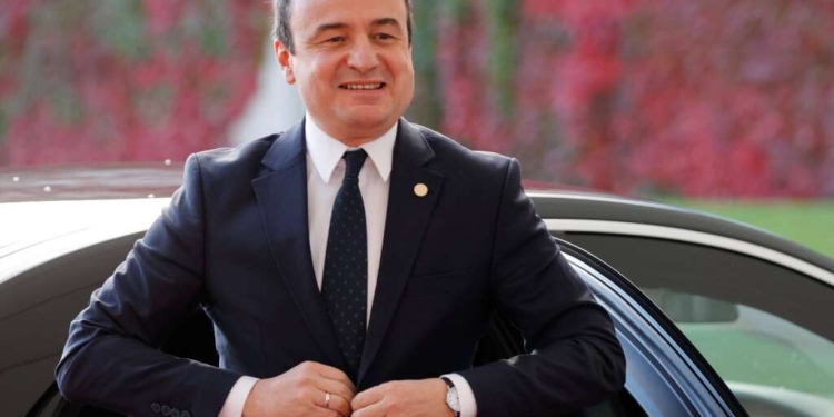 Drafti i Komisionit Evropian për Kosovën: S’ka përparim në fushat themelore, ndikim politik në drejtësi, progresi në Dialog i pamjaftueshëm