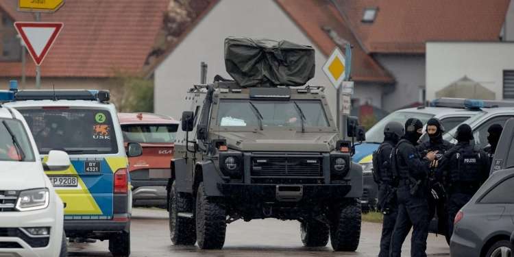 Të shtëna me armë në Gjermani, vriten dy zyrtarë – arrestohet i dyshuarit