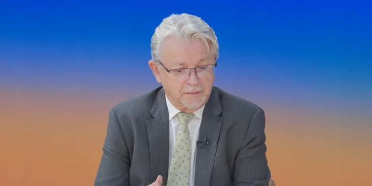 Dukagjin Gorani: Liderët e partive flasin për poste, jo për vlera
