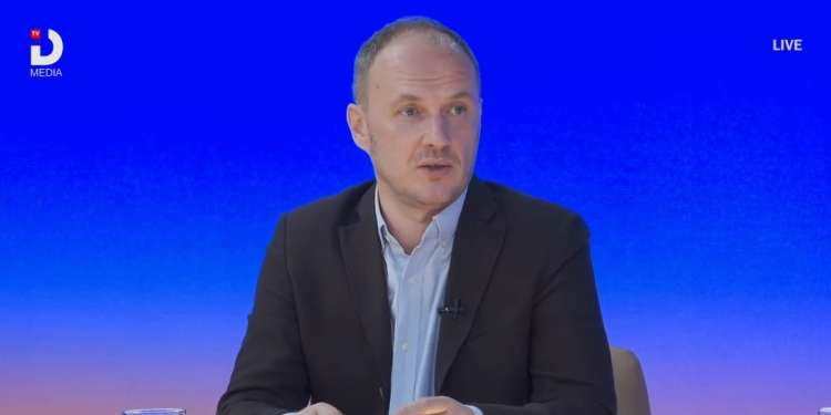 Petrit Selimi flet për protestat në Shqipëri: Dhuna mund ta ngadalësojë rrugën drejt BE-së