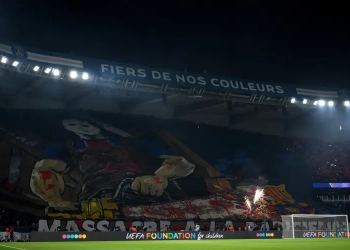 Barça ankim zyrtar në UEFA për shkak të banderolit të ultrasve të PSG-së